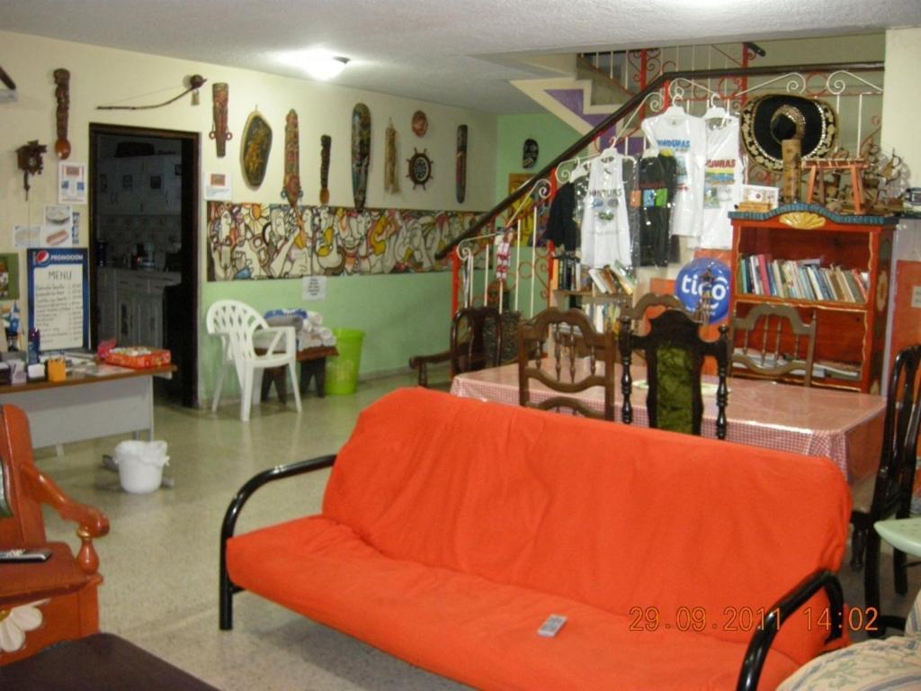Tamarindo Hostel San Pedro Sula Exterior photo